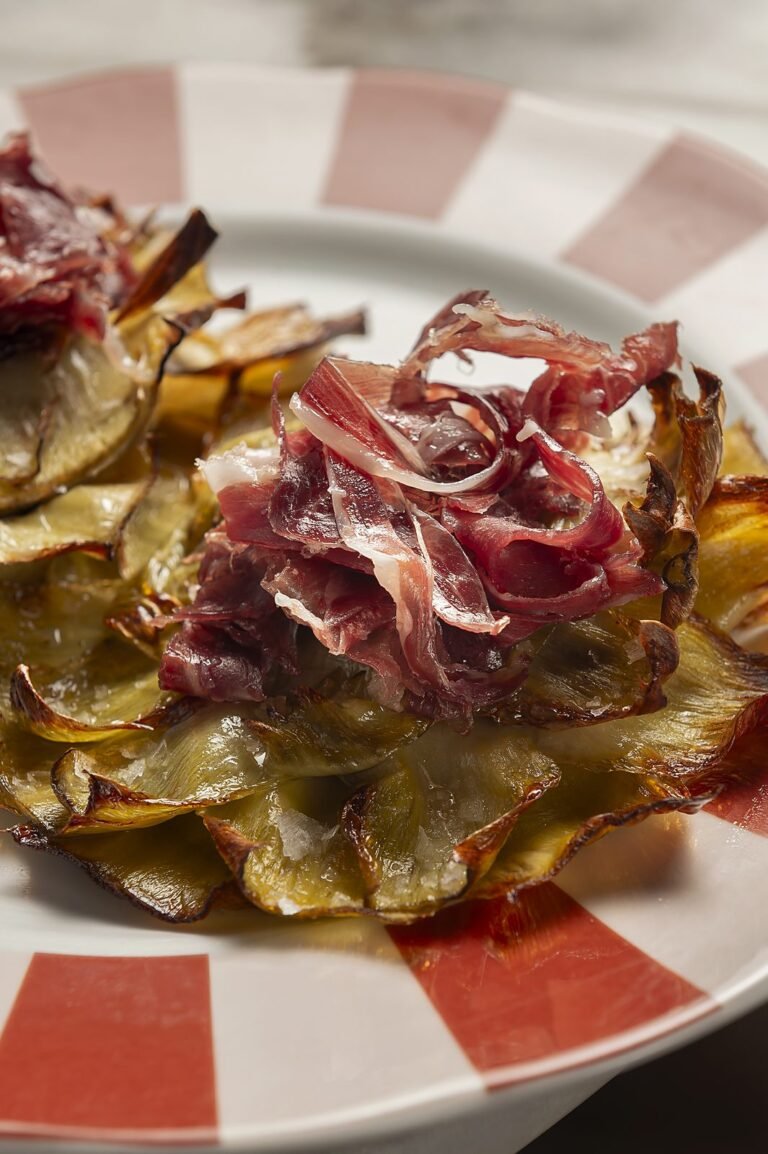 Carxofes amb pernil ibèric, Melisa