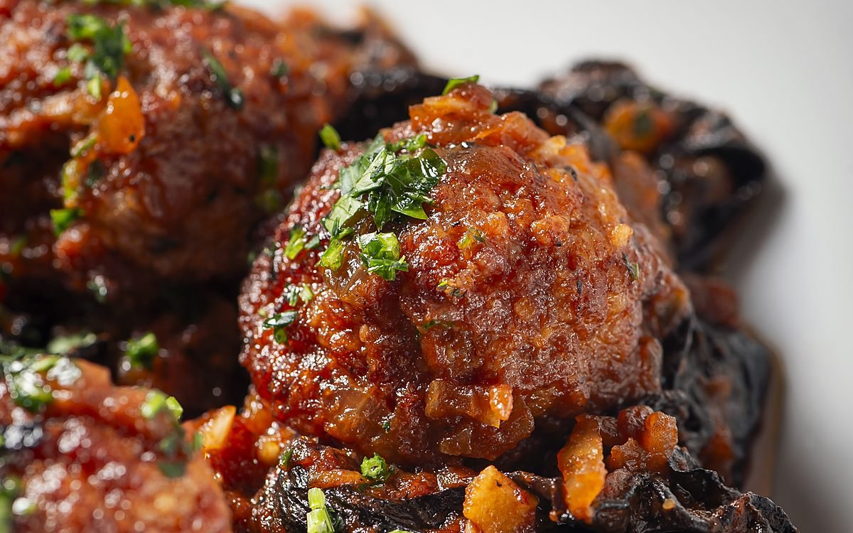 Mandonguilles amb trompetes de la mort al restaurant Melisa, Sant Cugat